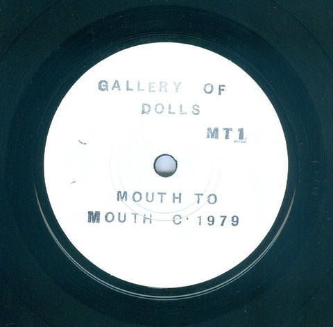 fusetron MOUTH TO MOUTH, Gallery of Dolls